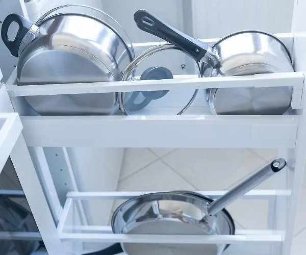 Essens Gruene Mitte , Direkt An Der Kem Klinik, Freie Parkplaetze Und Netflix *